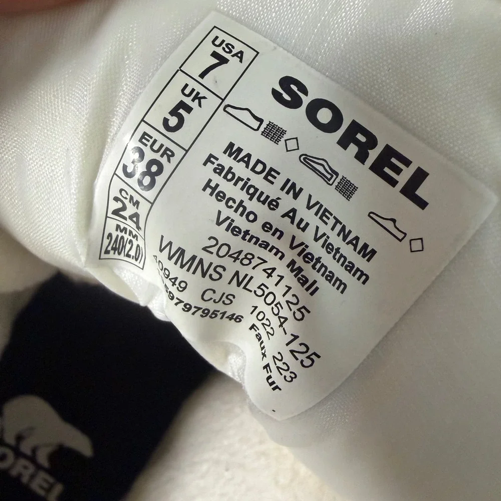 Sorel ONA RMX Puffy Strap Boots Sea Salt White Gum Sole NL5054-125 Womens 7